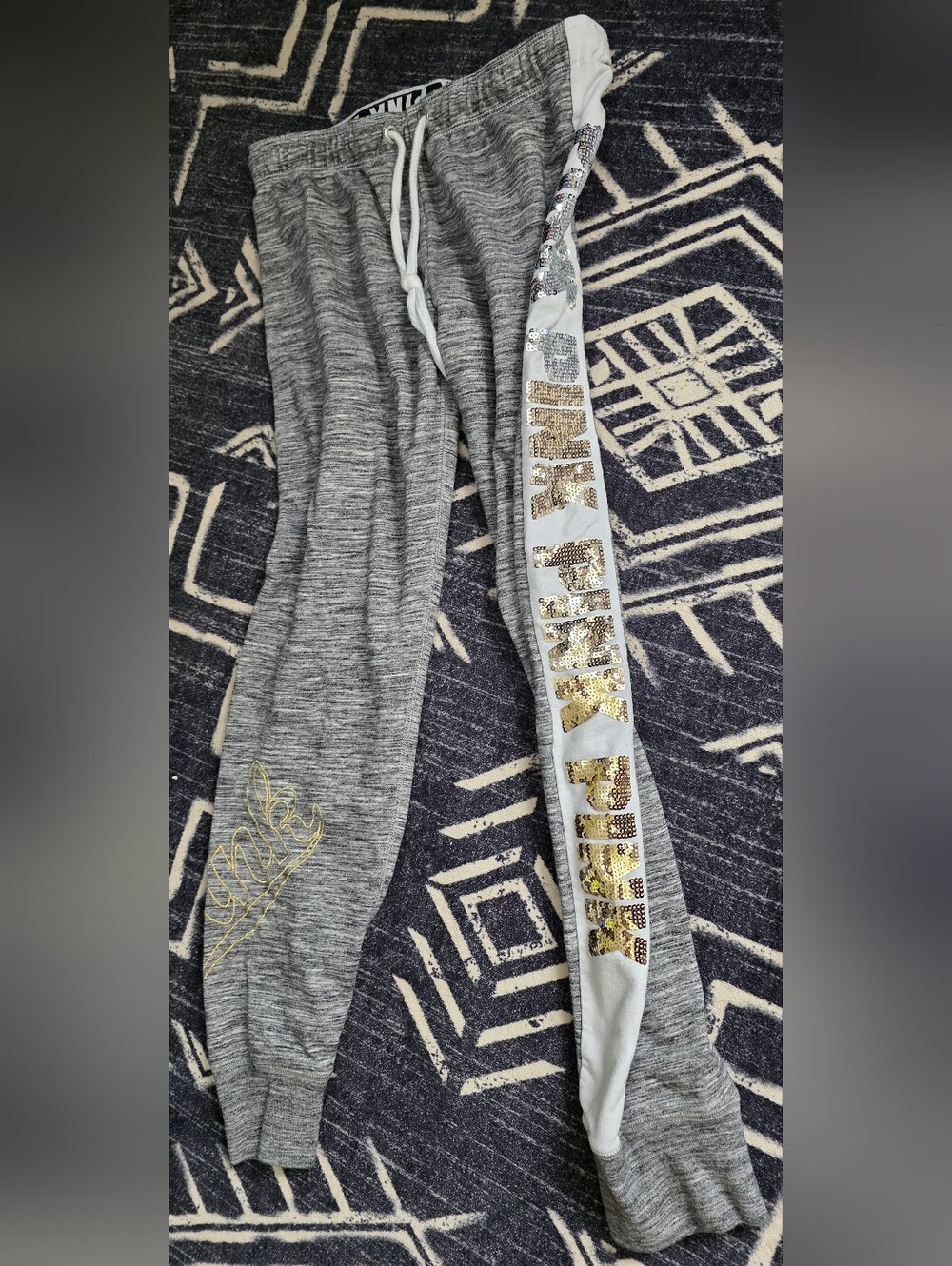 Victoria Secret PINK Sweatpants Size Medium